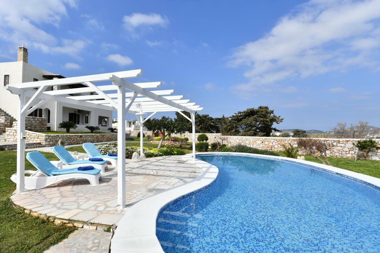 Villa Trifylia Parikia  Luaran gambar